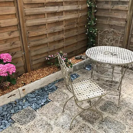 Apartment Manoir Les Vieilles Aires Montauban-de-Bretagne